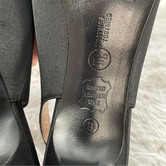 MOOTSIES TOOTSIES Mogiver Peep Toe Embellished Black Slingback Sandals size 9 M - Picture 6 of 8